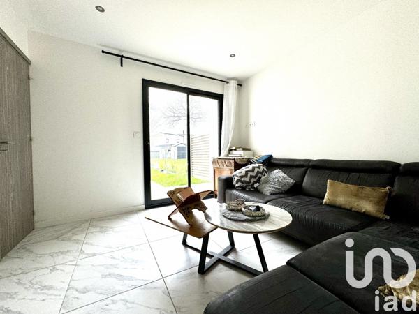 Maison 8 pièces de 182 m² à Noyal-Châtillon-sur-Seiche (35230)