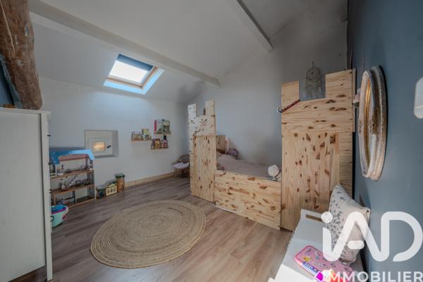 Maison à vendre 9 pièces 229,45 m² Lachapelle-sous-Aubenas