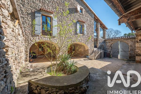Maison à vendre 9 pièces 229,45 m² Lachapelle-sous-Aubenas