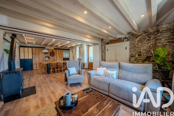 Maison à vendre 9 pièces 229,45 m² Lachapelle-sous-Aubenas