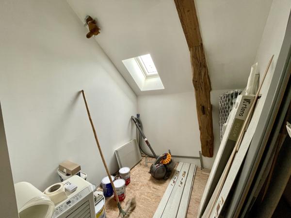 La Ferté-Alais (91590) Maison 136 m², 5 chambres, garage +grange, 760 m² de terrain.