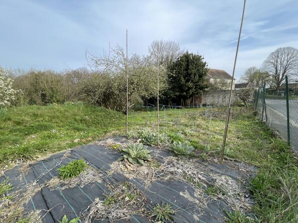 La Ferté-Alais (91590) Maison 136 m², 5 chambres, garage +grange, 760 m² de terrain.
