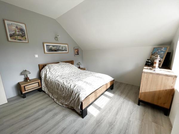 La Ferté-Alais (91590) Maison 136 m², 5 chambres, garage +grange, 760 m² de terrain.