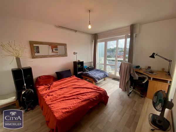 Appartement à vendre 1 pièce 25m² Saint-Brieuc (22000)