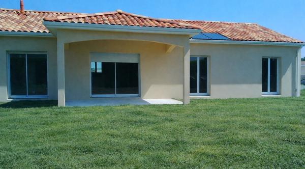 MAISON RECENTE 4 CHAMBRES + 1 BUREAU à 319 000 EUROS