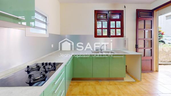 Maison familiale au cœur du bourg avec terrasse