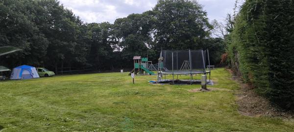 Propriété multifonctionnelle sur 3,5 ha — Entre Paimpol et Guingamp/Perros-Guirec, à 20 min des plages de granit rose