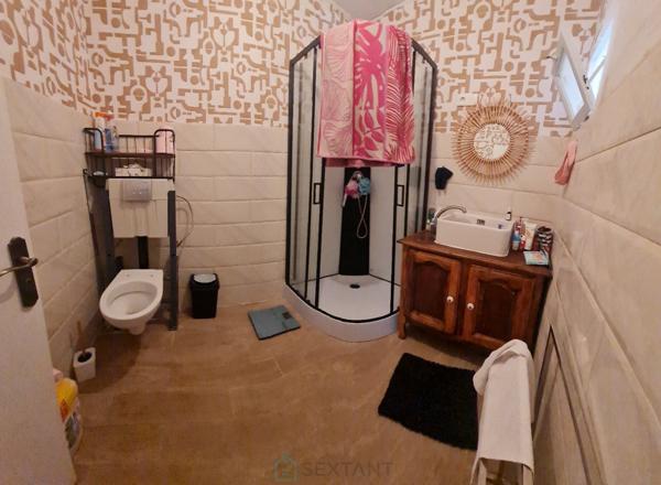 Propriété multifonctionnelle sur 3,5 ha — Entre Paimpol et Guingamp/Perros-Guirec, à 20 min des plages de granit rose