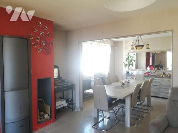 Ancerville, pavillon cossu F6 sur sous-sol total