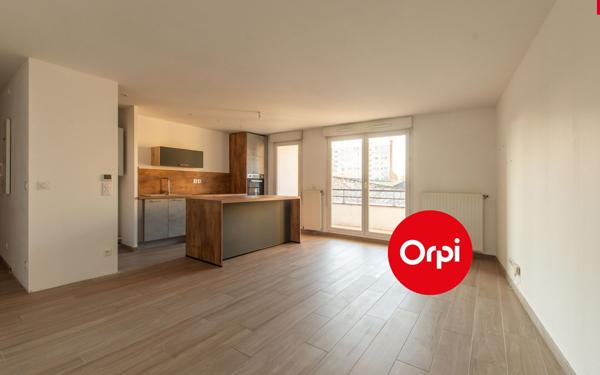 Appartement à vendre    3 pièces • 69 m2 Saint-Priest
