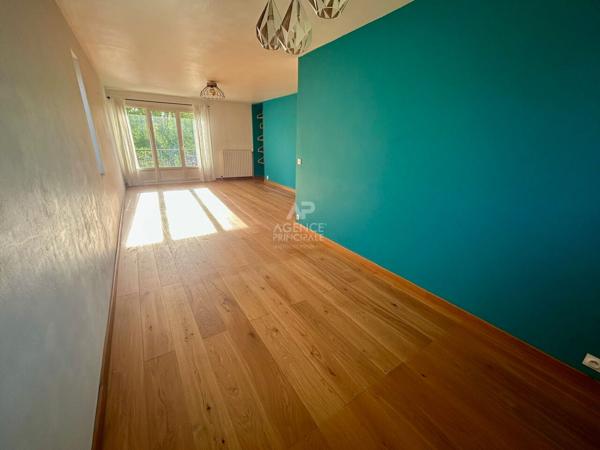 Maison Acheres 6 pièce(s) 115 m2 €380 000 ** - Référence 9157