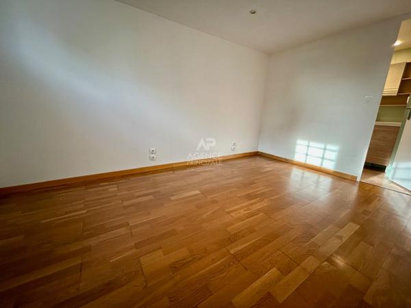 Maison Acheres 6 pièce(s) 115 m2 €380 000 ** - Référence 9157