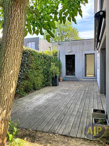 Maison à louer Saint Herblain : 7 pièces, 163m² avec 5 chambre(s) à 1 730€ - AJP Immobilier Saint Herblain