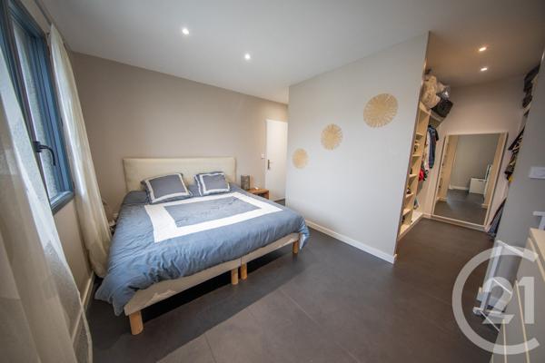 Maison à vendre  6 pièces - 147,30 m2 ST MEDARD EN JALLES - 33