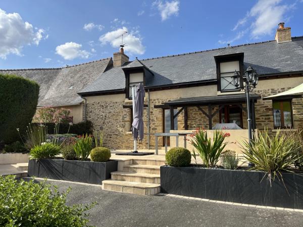 LONGÈRE 144 M² - 6 PIÈCES - MAISONNETTE + GARAGE ET CARPORT.