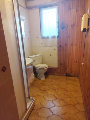 À vendre – Charmante maison provençale avec fort potentiel et grand terrain !