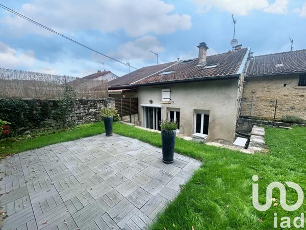 Maison de village 5 pièces de 172 m² à Cousances-les-Forges (55170)