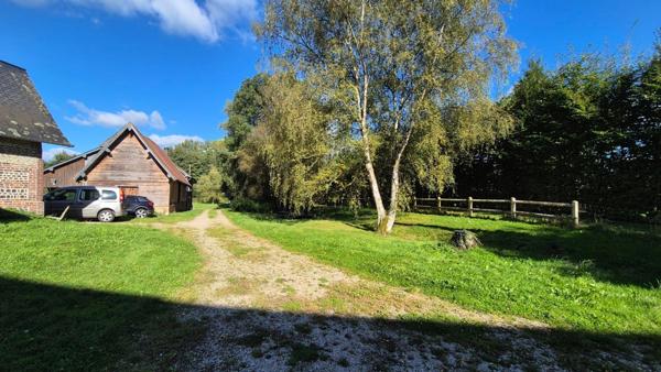 Maison avec piscine 165m2 9 pièces proche FORGES-LES-EAUX (76)