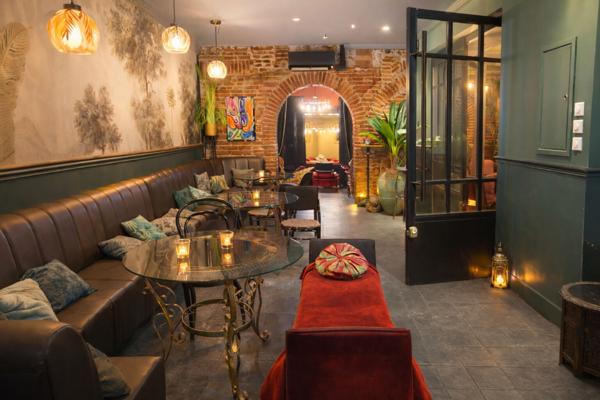 Restaurant Bar ambiance