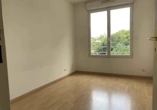 T3 AVEC PARKING - 60914