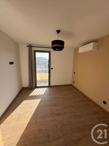 Appartement à vendre  4 pièces - 72 m2 VENCE - 06