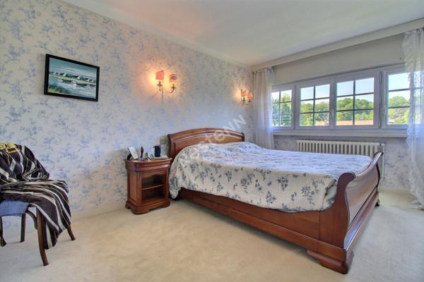 Maison secteur EPERNON de 4 chambres sur grand terrain