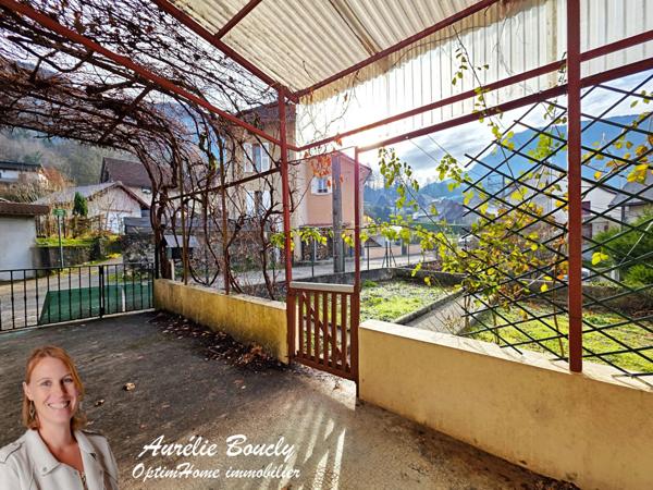 Maison à vendre 8 pièces SAINT LAURENT DU PONT (38)