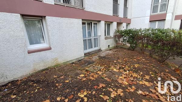 Location appartement 1 pièce 31 m² Les Ulis