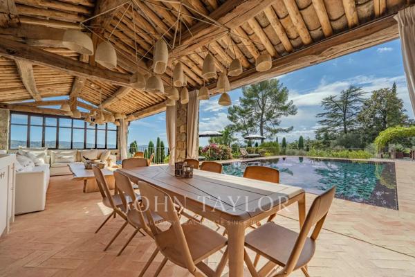 Magnifique Bastide avec vue panoramique, maison d'amis et tennis