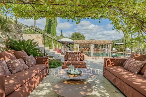 Magnifique Bastide avec vue panoramique, maison d'amis et tennis