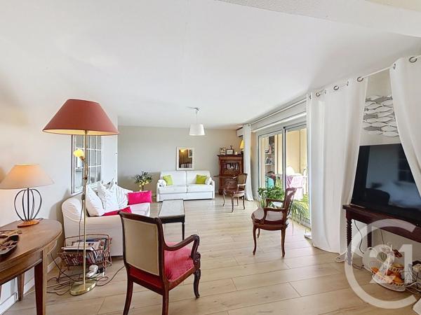 Appartement F4 à vendre  4 pièces - 78 m 2   MANDELIEU LA NAPOULE  - 06
