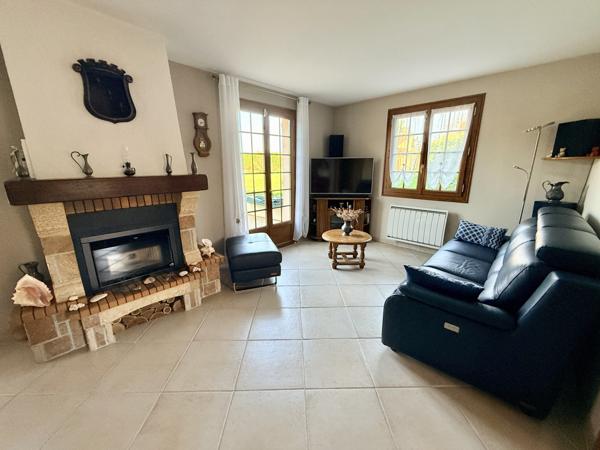 Coulommiers (77120) Maison traditionnelle avec garage et jardin clos