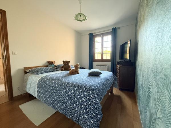 Coulommiers (77120) Maison traditionnelle avec garage et jardin clos