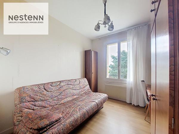 Charmante Maison à Vendre à Saint-Avertin - 4 Chambres et Grand Terrain !