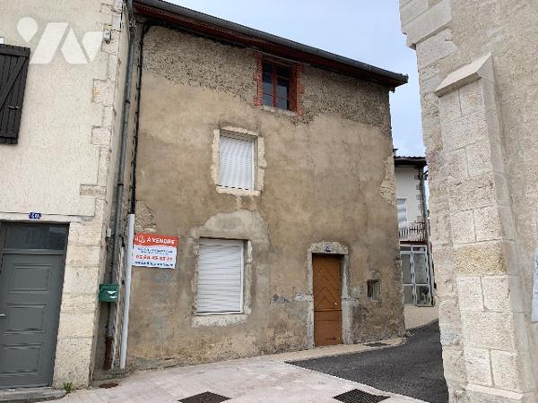Au cœur de Lavans les St Cl, Maison de village à rénover complètement, (possibilité 2 apparts)