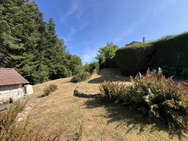 Terrain 29 999 € Chaptelat 381 m² DPE