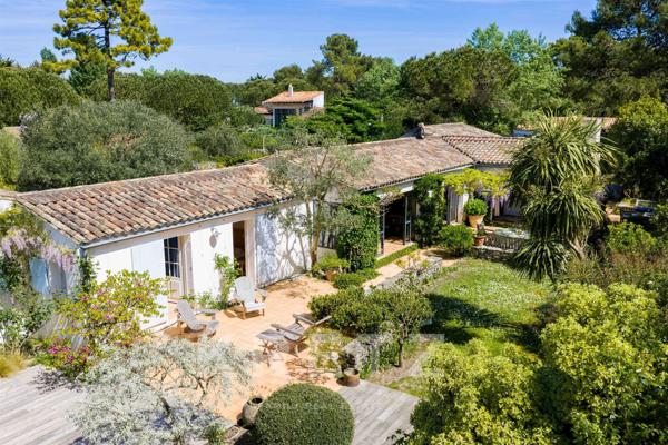 Villa avec accès privé à la plage