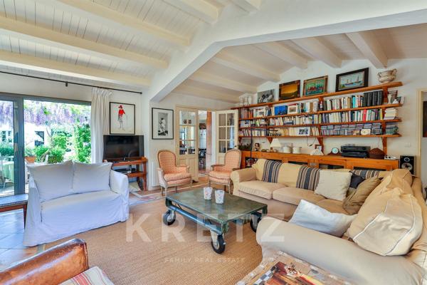 Villa avec accès privé à la plage