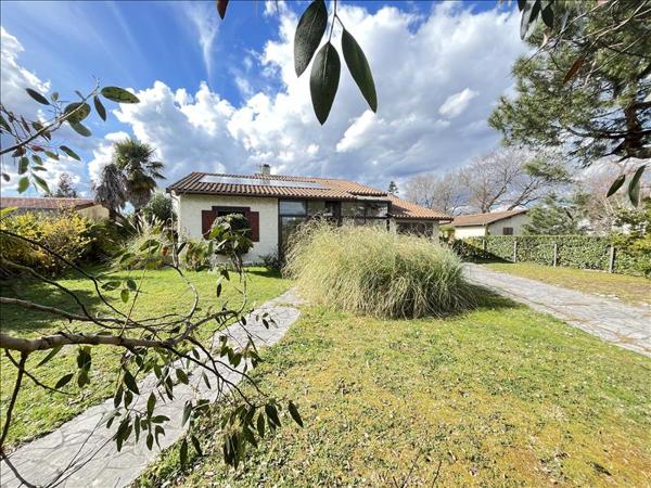 Maison à vendre |  Mérignac |  8 pièces | 144 m²