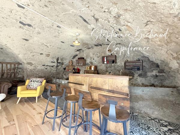 Maison propriété pierre à vendre 6 pièces VENTEROL (05) Les tourniaires