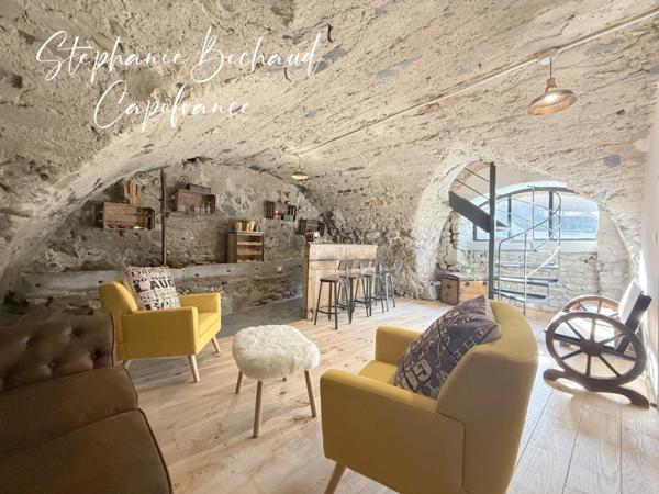 Maison propriété pierre à vendre 6 pièces VENTEROL (05) Les tourniaires