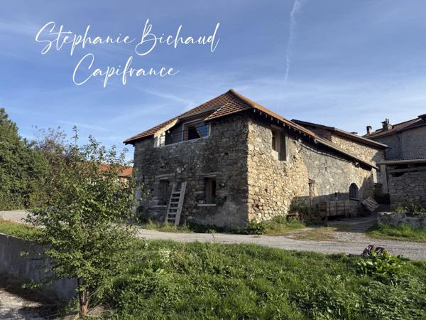 Maison propriété pierre à vendre 6 pièces VENTEROL (05) Les tourniaires