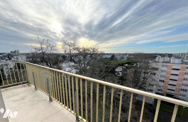 Nantes Tortière Rd Pt de Paris, au calme, T5 dernier étage 103m²