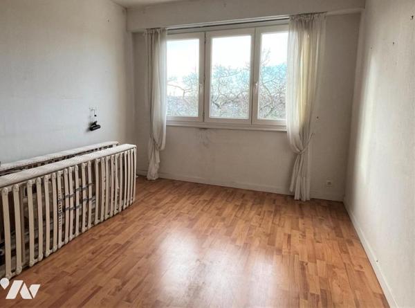 Nantes Tortière Rd Pt de Paris, au calme, T5 dernier étage 103m²