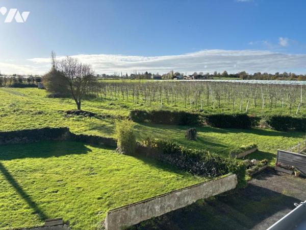 Ensemble immobilier - 400m² / Saint-Laurent-Du-Mottay