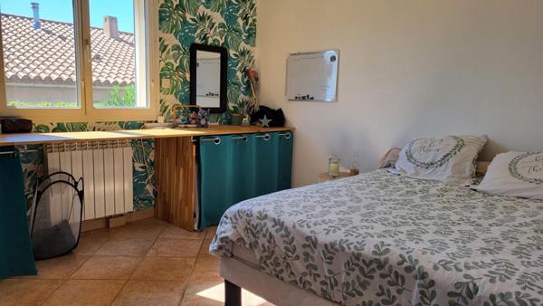 VILLA 3 FACES 135 M²  GARAGE  JARDIN PISCINABLE ET SOUS-SOL