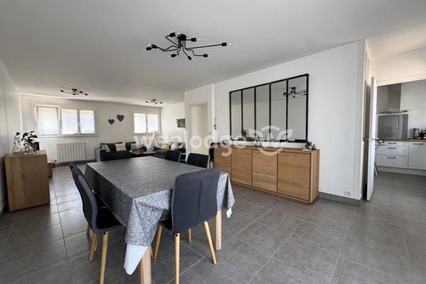 Maison à vendre 5 pièces de 89 m² à Achères