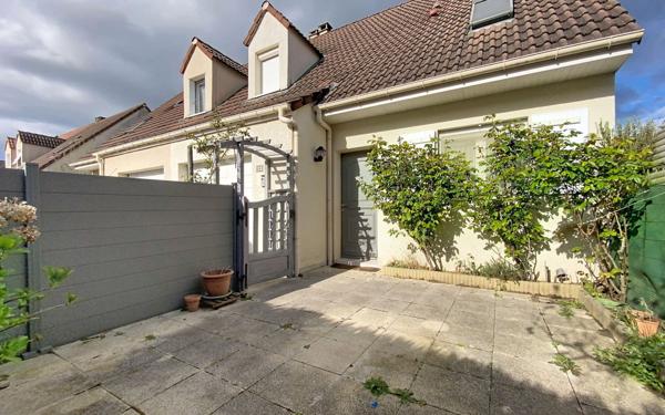 Maison à vendre    4 pièces • 83 m2 Guyancourt