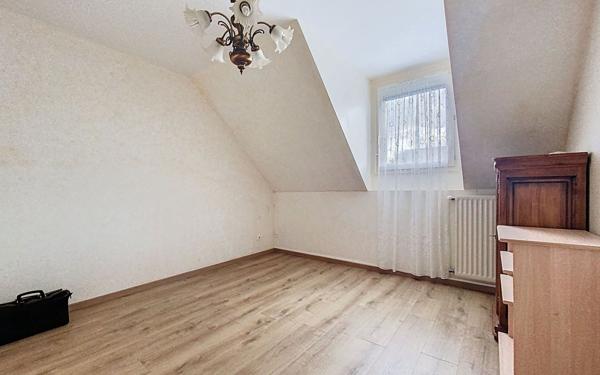 Maison à vendre    4 pièces • 83 m2 Guyancourt