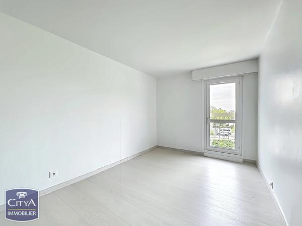 Appartement à vendre 4 pièces 79m² Chartres (28000)